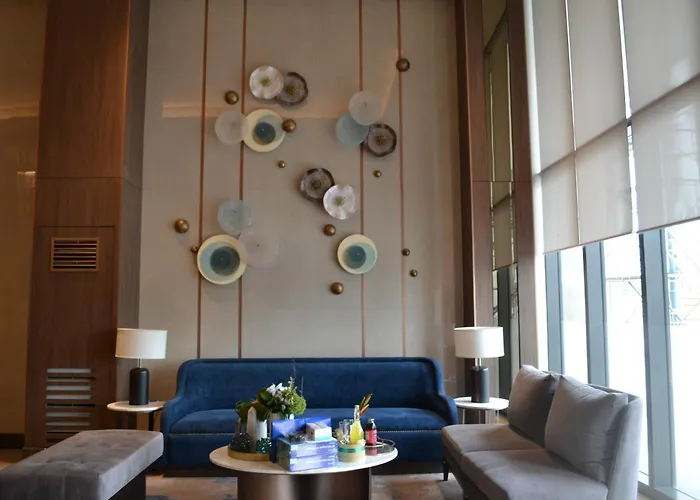 Gentry Manor Balcony Seaview Wifi Netflix Near Airport Okada 8b Manila