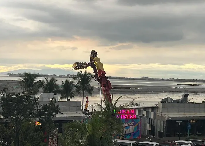 Gentry Manor Balcony Seaview Wifi Netflix Near Airport Okada 8b * Manila